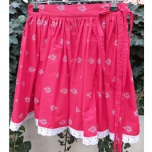 Borsika Portéka - Piros, nagy virágos PÖRGŐS néptáncos szoknya megkötővel (290 cm)