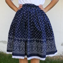 Borsika Porték - Sötétkék új bordűrös, kékfestő mintásEXTRA PÖRGŐS, néptáncos szoknya (440 cm körben, 3 széhossz)